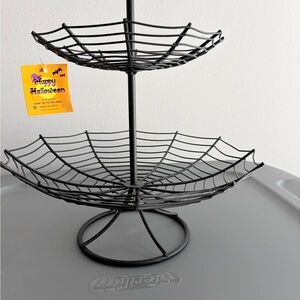 Halloween Black Spider Web 2-Tier Metal Stand – (NWT)